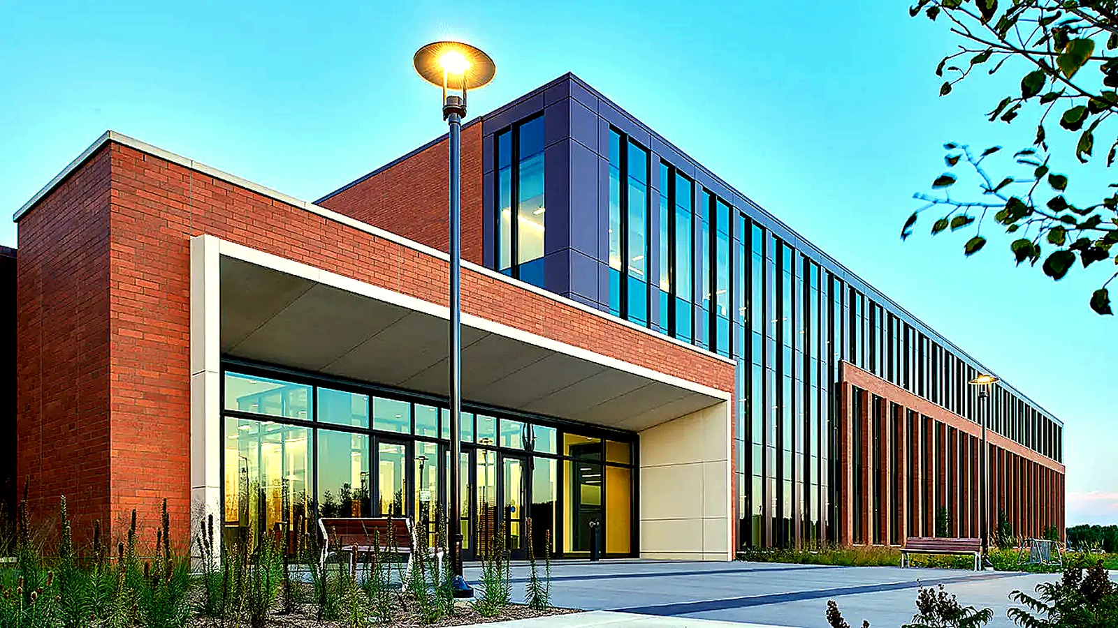 Sherburne County courthouse exterior for Keil Defense county criminal defense services